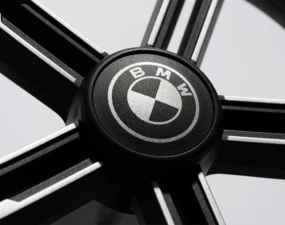 טיולון Trvl™ lx BMW